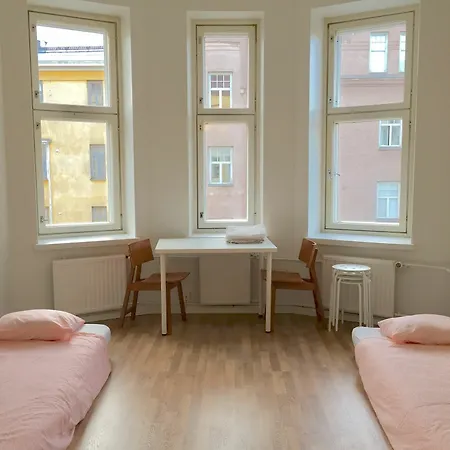 아파트 Helsinki City Apartment *
